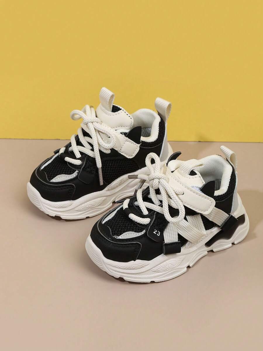 1 Pair Unisex Kids' Sports Shoes, Children's Sneakers For Boys And Girls, Toddler To Big Kids, Functional Shoes For Spring And Autumn - Black - View 1