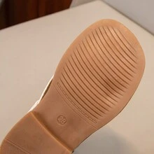 1 par de sandalias planas con cierre de gancho y bucle, estilo sencillo y antideslizante, adecuadas para el verano para niñas - Blanco - Ver 6