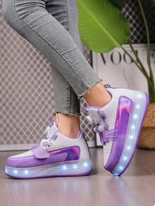 女孩四輪旋轉調節尺碼滑輪鞋，透氣勾環布帶，LED燈，USB充電，11種閃爍模式，7種顏色，適用於戶外運動，運動鞋，白鞋，一雙鞋可兩種穿法。 - 紫色 - 查看 2