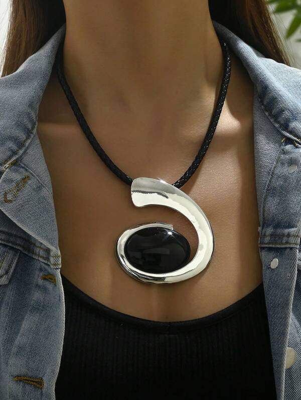 1 Pc Exaggerated Geometric Design  Western-Style Cowboy Wind Resin Black Braid Leather Rope Long Necklace Alloy Jewelry  Accessories  Fashionable Simple With Adjustable Length Sweater Chain  Suitable For Women And Girls For Daily Wear Party Festive Exquisite Anniversary Gift