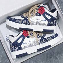 Fashionable Men's HK-Style High-Top Sneakers With Original Design Perfect For Golf - Blue and White - View 5