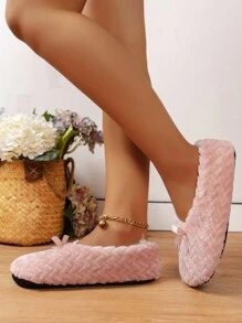 Women's Plush Slippers (Random Pattern) Soft House Slippers, Anti-Slip Indoor Quiet Sole Cute Cartoon Warm Couple Slippers, Washable - Pink - View 4