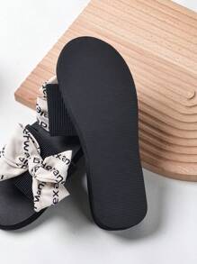 Fashionable Women's Bowtie Design Height Increasing Slippers For Indoor And Outdoor Use