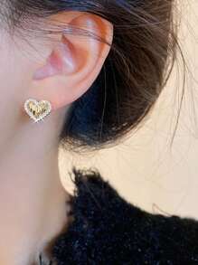 Fashionable Heart Shaped Stud Earrings With Folds And Full Of Rhinestones, Suitable For Festive Parties, Weddings, And Valentine's Day Exclusive Gift Valentines,Mom,Mother,Mother's Day,Gift