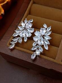 1 pereche de cercei tip zirconiu cubic de lux, decorați cu frunze, pentru femei, cadou de Ziua Îndrăgostiților, potriviți pentru purtarea zilnică și pentru cadou prietenilor, surorilor, mamei și fiicei Îndrăgostiților