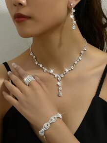 4 pièces Femme Set De Bijoux Avec À Strass Incrusté Colliers , Boucles D'oreilles , bracelets , Mariage Accessoire