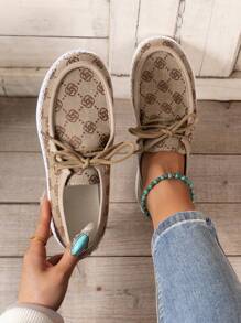Women's Embroidered Loafers Flat Shoes Breathable Casual Slip-On Soft Sole Sneakers