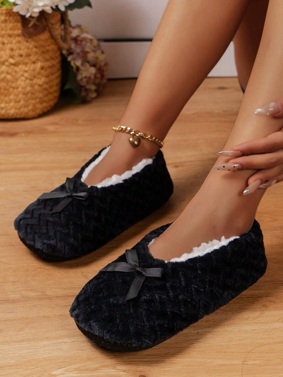 Women's Indoor Floor Slippers - Black - View 1