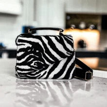 Women Shoulder Bags - 黑色 - 查看 2