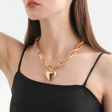 Collar Colgante Grande Con Forma De Corazón En Color Dorado Metálico - Dorado - Ver 4