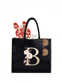 1個黑色手提袋上印有金色文字,簡單大方,情人節禮物,個性化女性伴娘婚禮禮品袋,化妝包,旅行簡易收納袋,大容量旅行化妝包：非常適合戶外美容！適合婚禮,生日,海灘和假期,是女人,母親,老師,朋友和伴娘的絕佳禮物。大袋適合學生、返校和教師。它是一個可攜式的休閒收納手提袋,多功能購物袋,全新設計,大容量,是理想的購物選擇。手提袋、午餐袋,適合男女、情侶、日常使用、約會、生日、假期和返校。夏季,假期,海灘,旅行,通勤,商務,學生,野餐,露營,超市,日常收納。 - 黑色 - 查看 11