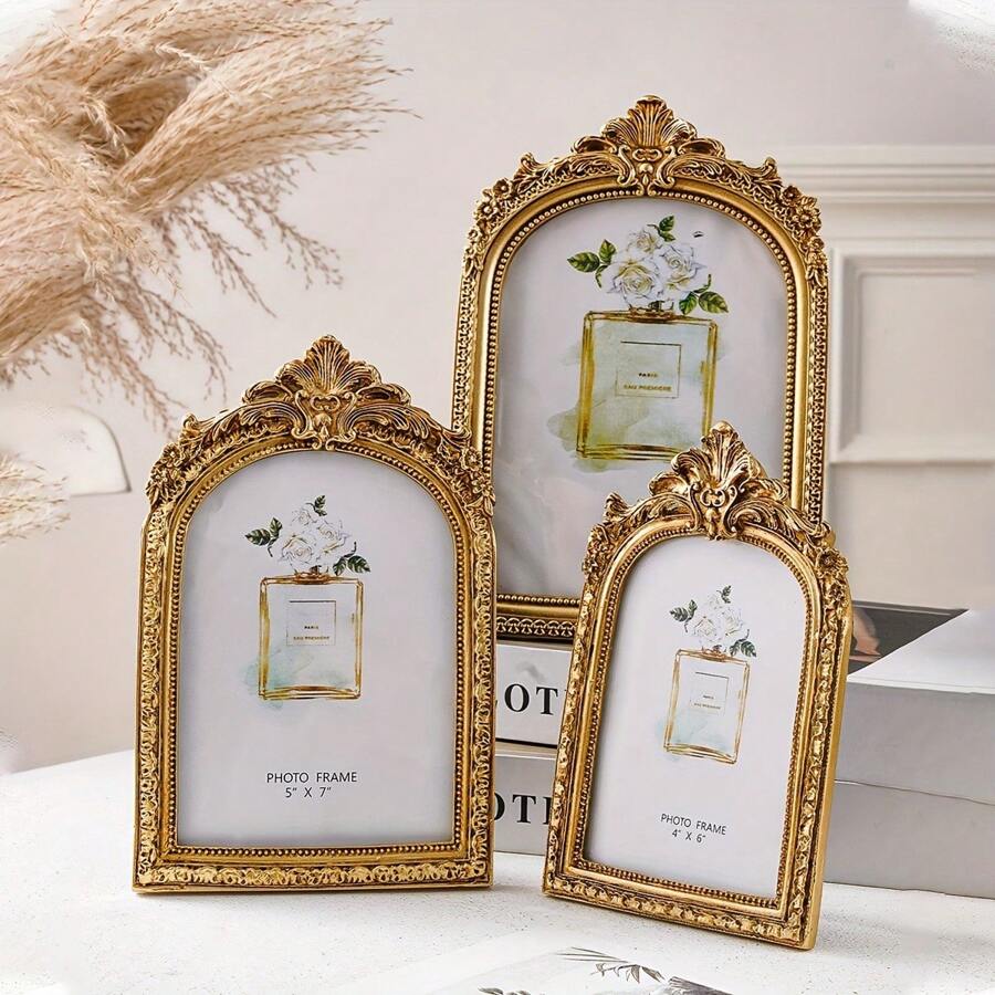 1PC Window Shaped Photo Frame, European Retro Golden Arch Lace Decor Photo Frame, With A Random Inner Paper, For Photo Display Home Room Decoration, Wedding Anniversary Party Christmas Valentine Gift - Random Gold Inner Paper - View 1