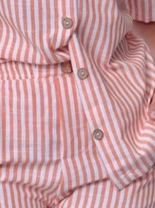 Conjunto Linho duas peças Jordânia composto por shorts e camisão