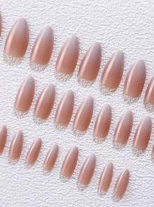 30片渐变色美甲贴片，从裸色到乳白色，长款尖头假指甲，附赠1个指甲锉和1瓶果冻胶美甲用品。 - 彩色 - 查看 7