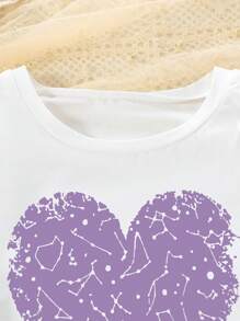 Conjunto de Camiseta com Babados e Mangas Fofas com Estampa de Corações e Saia com Cinto para Meninas Pré-Adolescentes