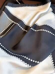 1pc Women's Luxurious And Elegant Fashionable Black And White Printed Spring Silk Bandana Scarf For Daily Wear And Gifting, 70*70cm Accessories Women