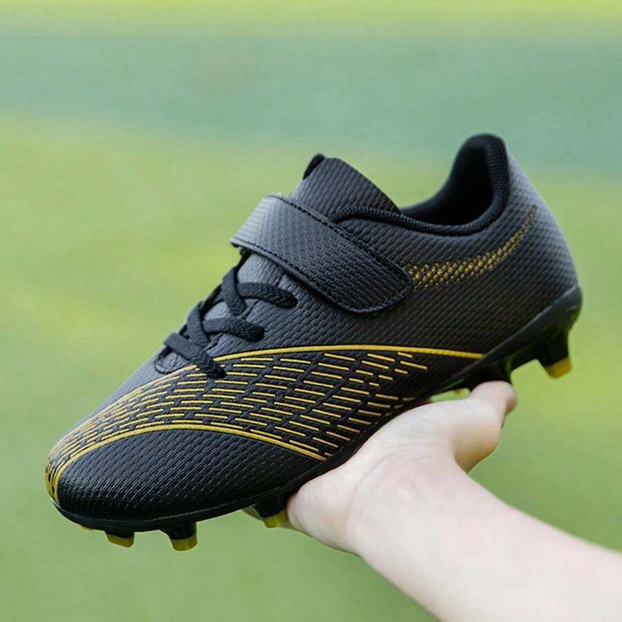outdoor soccer shoes