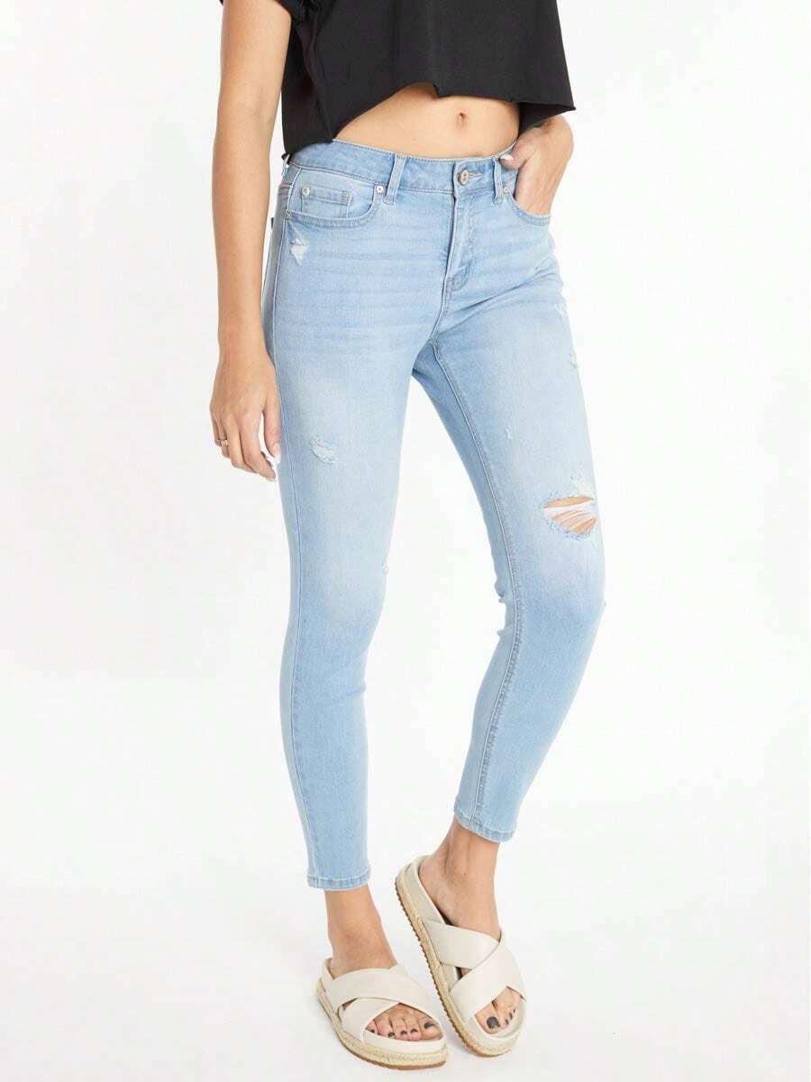 HIGH RISE ANKLE SKINNY WITH BACK DART DETAIL - Light Wash - View 1