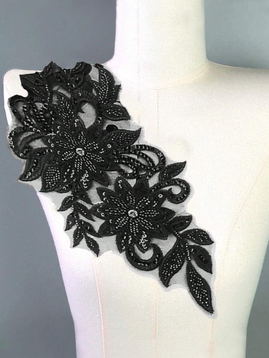 彩色3d刺繡珠片貼片,適用於婚禮禮服、晚禮服、網眼花邊、diy舞台服裝、縫上式刺繡貼片,尺寸：長31cm / 寬16cm