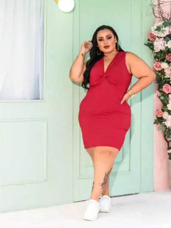 Vestido Feminino Tamanho Grande Canelado Decote Nozinho Plus Size