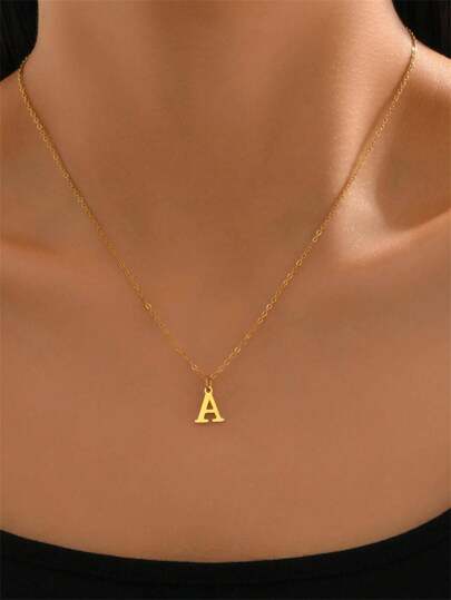 1入時尚優雅的不銹鋼鍍金26個字母吊墜項鍊,是送給好友或同學的完美禮物,適用於日常穿著或旅行裝扮