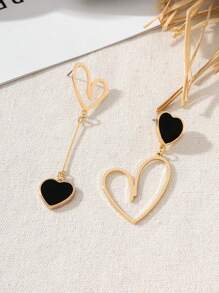 1 Pair Of Chic Asymmetric Metal Heart Pendant Earrings, Gift For Birthday, Anniversary, Date - Black - View 4