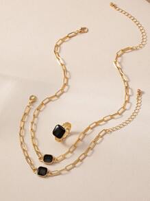 1 款时尚几何形状个性化配饰套装