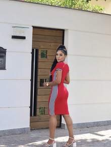 Women Dresses - 紅色 - 查看 3