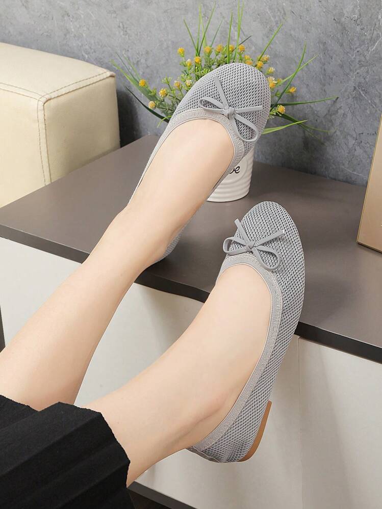 欧美风软底纯色女士乐福鞋春秋透气休闲平底低帮冰鞋船鞋驾车鞋 - 銀色 - 查看 1
