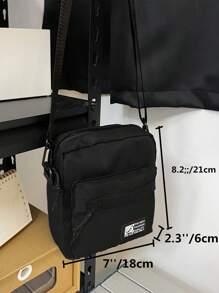 男士帆布撞色迷你斜挎包，带吊坠，可作单肩包使用，可装手机、护照、信用卡等，是旅行、上学、音乐会、节日、体育赛事等场合的理想之选。大容量多功能斜挎包，适合大学生，是度假旅行的必备单品，也可用作男士露营斜挎包、返校包、春假包、斜挎包、文具钱包、单肩包、侧挎包、迷你包、手机包、帆布手提袋、相机包等。