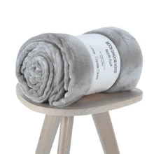One Piece Solid Light Grey Flannel Fleece Blanket, Modern Simple Style Polyester Fiber Flannelette Soft Comfortable Warm Portable Four Seasons Universal Blanket Cover Suitable For Living Room Home Pet Use Car Travel - Light Grey - View 2