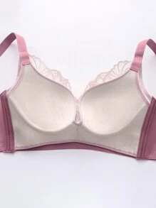 Fashionable Lace Trimmed Comfortable Lightweight Bra Wireless, Push-Up And Anti-Sagging, No Trace, Side-Breast Collection, Lingerie