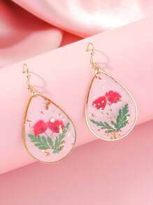 Ohrringe mit Wassertropfen Design Getrocknete Blume Detail