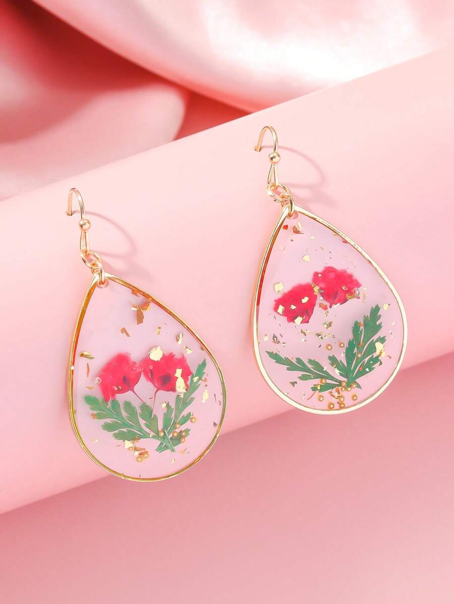 Ohrringe mit Wassertropfen Design Getrocknete Blume Detail