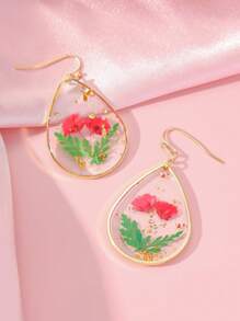 Ohrringe mit Wassertropfen Design Getrocknete Blume Detail