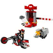 LEGO® Sonic The Hedgehog™ 76995 Shadow The Hedgehog Escape Building Kit (196 Pieces) - Multicolor - View 2