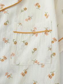 Bộ đồ ngủ tay ngắn cài nút họa tiết hoa tương phản mùa hè dành cho nữ và quần short nơ để mặc ở nhà - Màu be - Xem 5