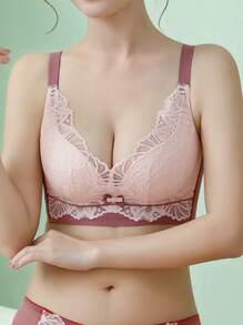 Fashionable Lace Trimmed Comfortable Lightweight Bra Wireless, Push-Up And Anti-Sagging, No Trace, Side-Breast Collection, Lingerie