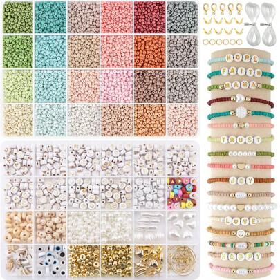 SHEIN x Jess Kit De 5800 Piezas De Cuentas De Vidrio De Semilla De 3mm Para La Fabricación De Joyas, 24 Colores Decorativos Aleatorios De Baja Saturación De Morandi Y Cuentas Pequeñas Sueltas Con 32 Estilos De Cuentas Espaciadoras Para La Fabricación De Pulseras, Collares Y Accesorios De Joyería Tejida, Suministros De Artesanía