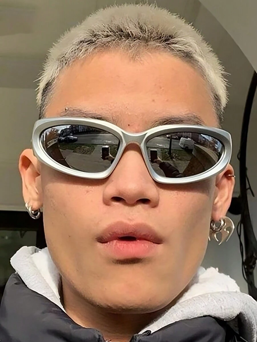 Óculos de Sol Masculino Futurista Prateado e Preto Y2k Retangular Nova moda Geométrico Novidade Óculos trend 2024