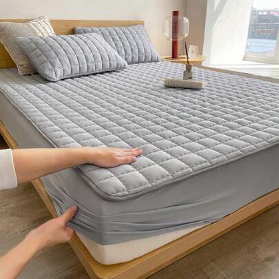 1 chiếc ga trải giường chần bông, bộ đồ giường, ga phủ nệm, tấm phủ nệm, ga trải giường mềm mại và thoải mái cho phòng ngủ, ga thân thiện với da, phủ toàn bộ, tấm bảo vệ nệm màu trơn, thiết kế lưới cong, phù hợp với giường đơn, giường đôi, giường cỡ Queen, giường cỡ King, đồ dệt gia dụng, bộ đồ giường ngày Quốc khánh, quà tặng bộ đồ giường, có thể giặt máy.