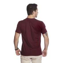 Camiseta Marcas Lançamento 100% Algodão Masculina - Vinho - Visão 2