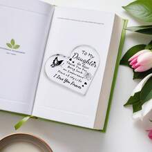 1個透明心形亞克力鑲板,應對兒媳生日禮物、聖誕節兒媳禮物、我愛妳禮物、最佳暖心兒媳禮物、新年快樂兒媳禮物、家居室內外創意美學裝飾、桌上擺設、紀念禮品、精緻禮品、藝術工藝裝飾禮品、新居入室禮品、萬能亞克力文物紀念品、感謝禮物、桌上裝飾標誌 - 無色 - 查看 7