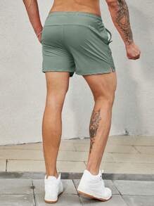 1 件男友风格男士休闲运动速干 3/4 跑步短裤（绿色）