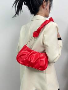 New Fashion Retro Commuting Black Simple Pleated Shoulder Cloud Bag - Red - View 3