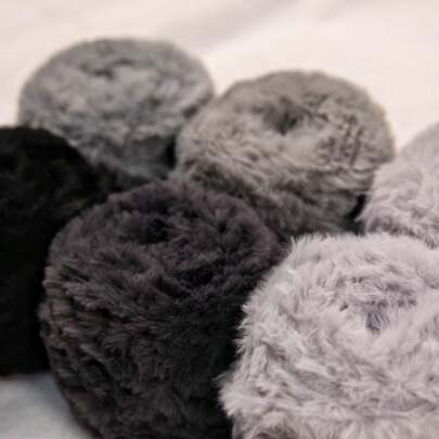 50克手工DIY兔毛纱线，钩针，高端黑色系列