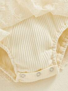 Newborn Baby Girl Cute Short Sleeve Mesh 3D Flower Ruffle Tutu Bodysuit Dress With Headband Sets