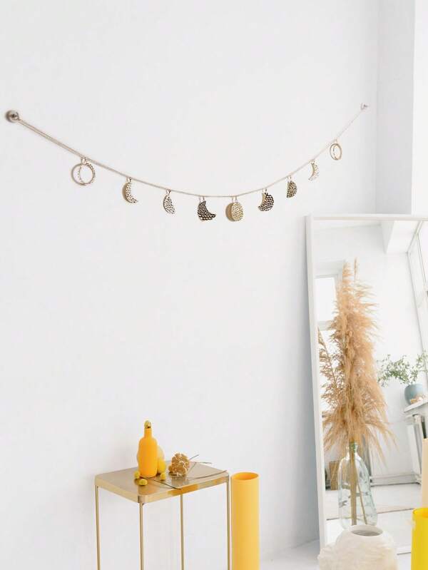 mosoon dreamer 1pc Cast Iron Crafted & Hammered Blood Moon Shaped Gold Plated Wall Hanging Decor For Home,Home Decor ,Room Decor,Wall Decor Gifts Birthday Graduation