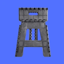 TOP CENTER ONLINE Banquinho Plastico Dobravel Multiuso Banqueta De Plastico - cor aleatória - Multicolorido - Visão 3