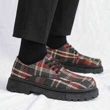 2024春季新款男士正式暨休閒皮鞋,具有復古英式低頂設計,適於婚禮男儐相穿著 - 紅色 - 查看 2